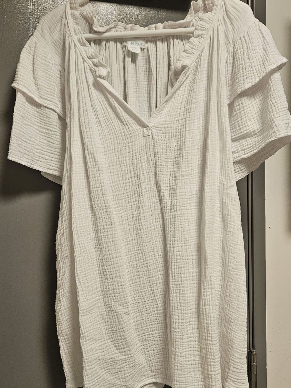 Cynthia Rowley Ivory Gauze V-Neck Tunic with Ruffle Trim. Boho, Cotton, Coastal
